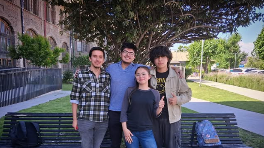 Estudiantes rinden examen internacional PET | 2025